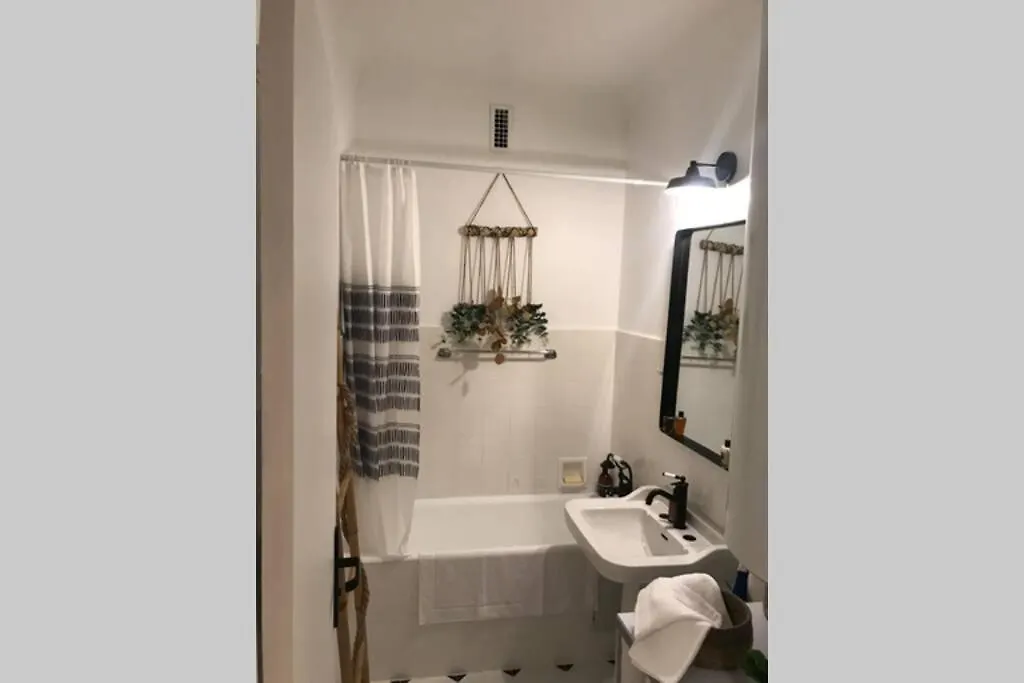 Apartment Garibaldi 3 Chambres 6 Couchages, Easy Check-In Nice France